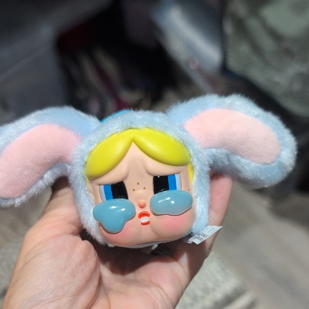 brand new, never used crybaby powerpuff girl keychain